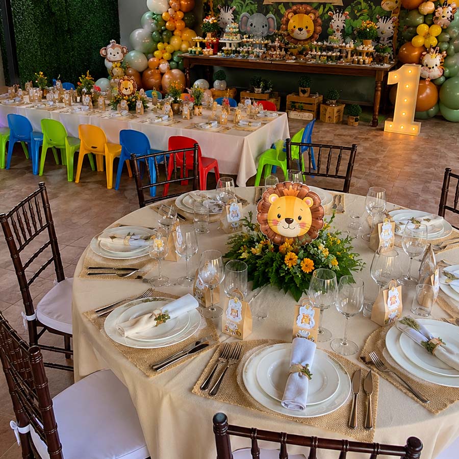 mesas y sillas fiestas infantiles playa del carmen